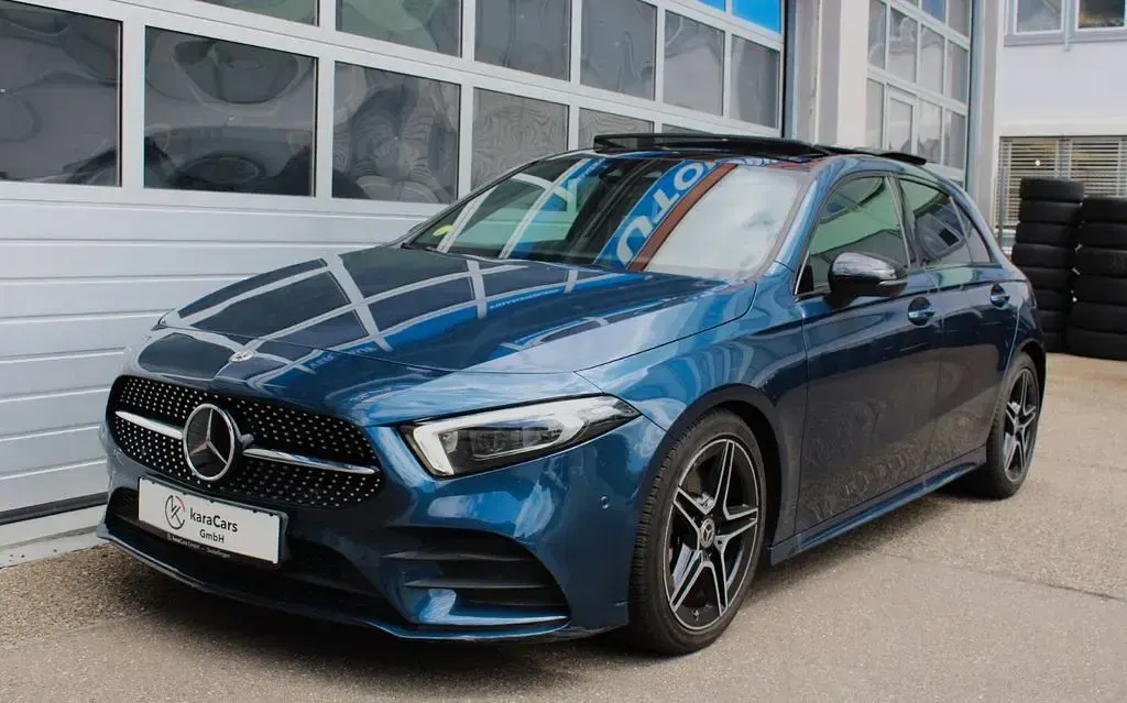Gebraucht Mercedes A220 AMG line 190 PS (139 kW) 2022 Blau Limousine