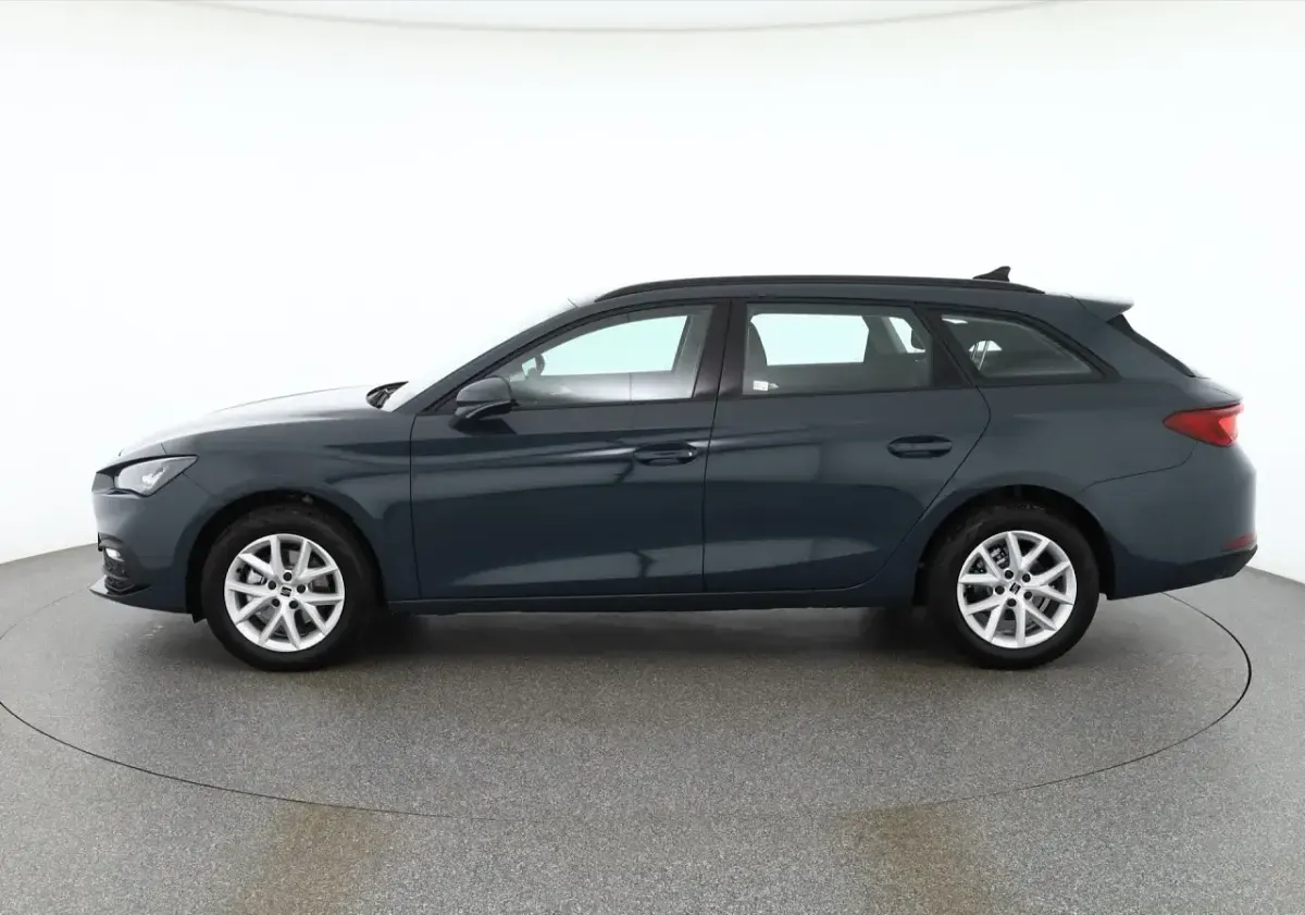 Neu Seat Leon ST 116 PS (85 kW) 2026 Blau Kombi
