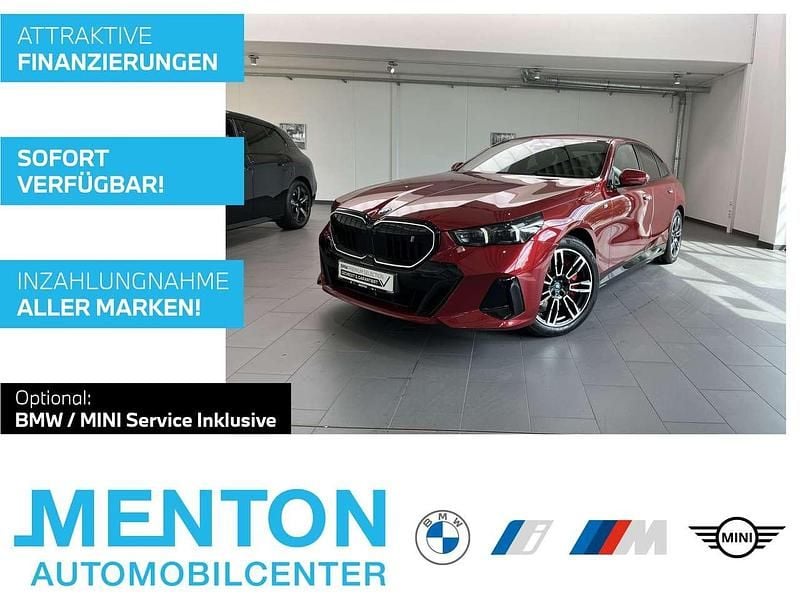 Rot Gebraucht 2024 BMW i5 M Sport Limousine | 59.290 € (Superpreis) - Bild 1/3