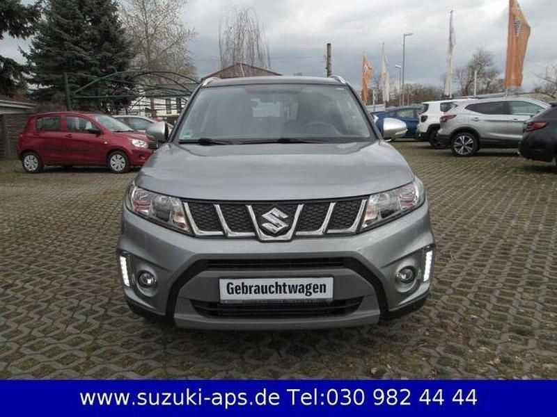 Gebraucht Suzuki Vitara 140 PS (102 kW) 2015 Grau SUV
