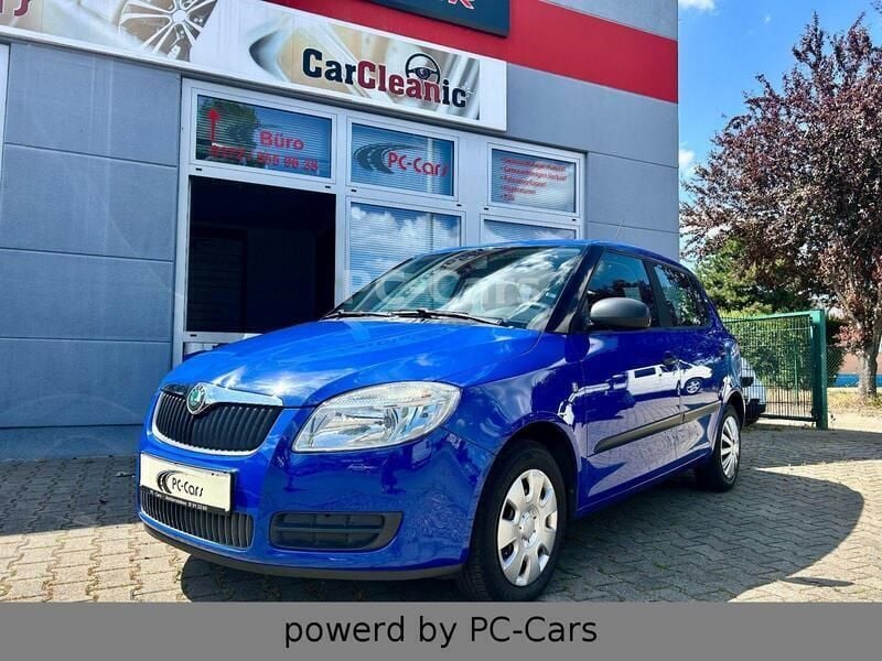 Blau Gebraucht 2009 Skoda Fabia Classic Kleinwagen | 4.890 € (Etwas zu teuer) - Bild 1/4