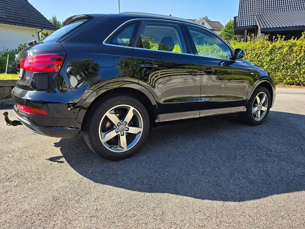 Gebraucht Audi Q3 Comfort 150 PS (110 kW) 2014 Schwarz SUV