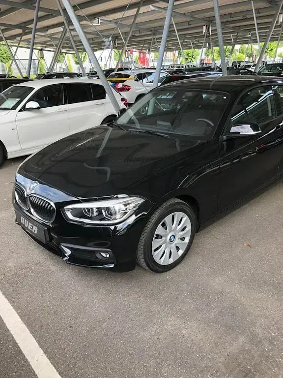 Używany BMW 116 109 KM (80 kW) 2016 Czarny Hatchback