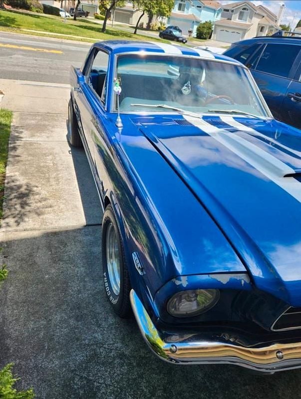 Gebraucht Ford V8 1966 Blau Coupé