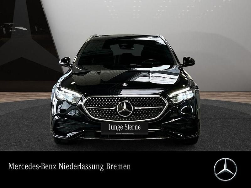 Schwarz Gebraucht 2024 Mercedes E300 Advanced Limousine | 50.980 € (Fairer Preis) - Bild 1/3