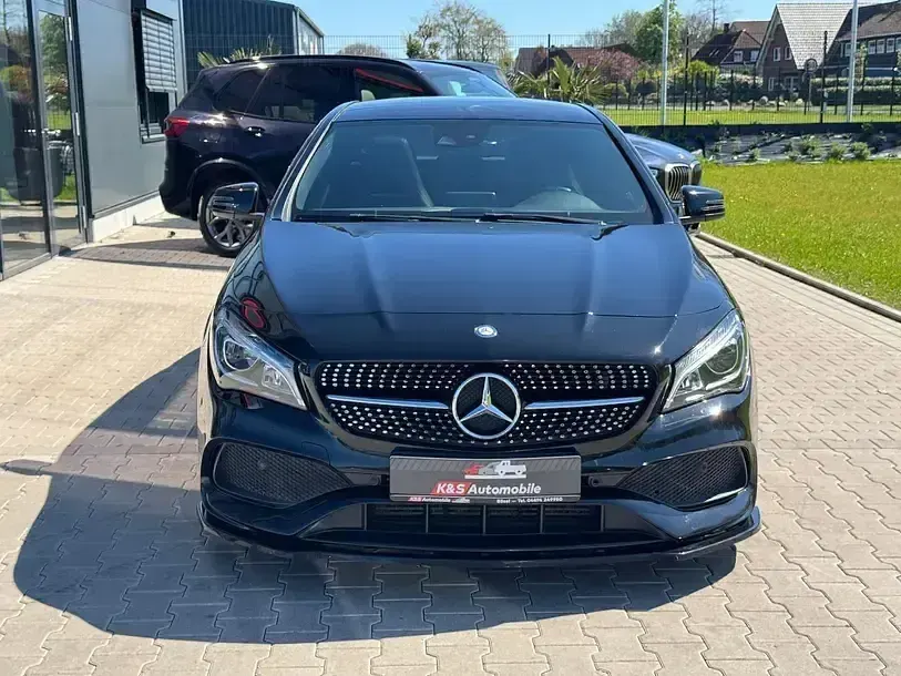 Gebraucht Mercedes CLA180 AMG line 122 PS (89 kW) 2017 Schwarz Limousine