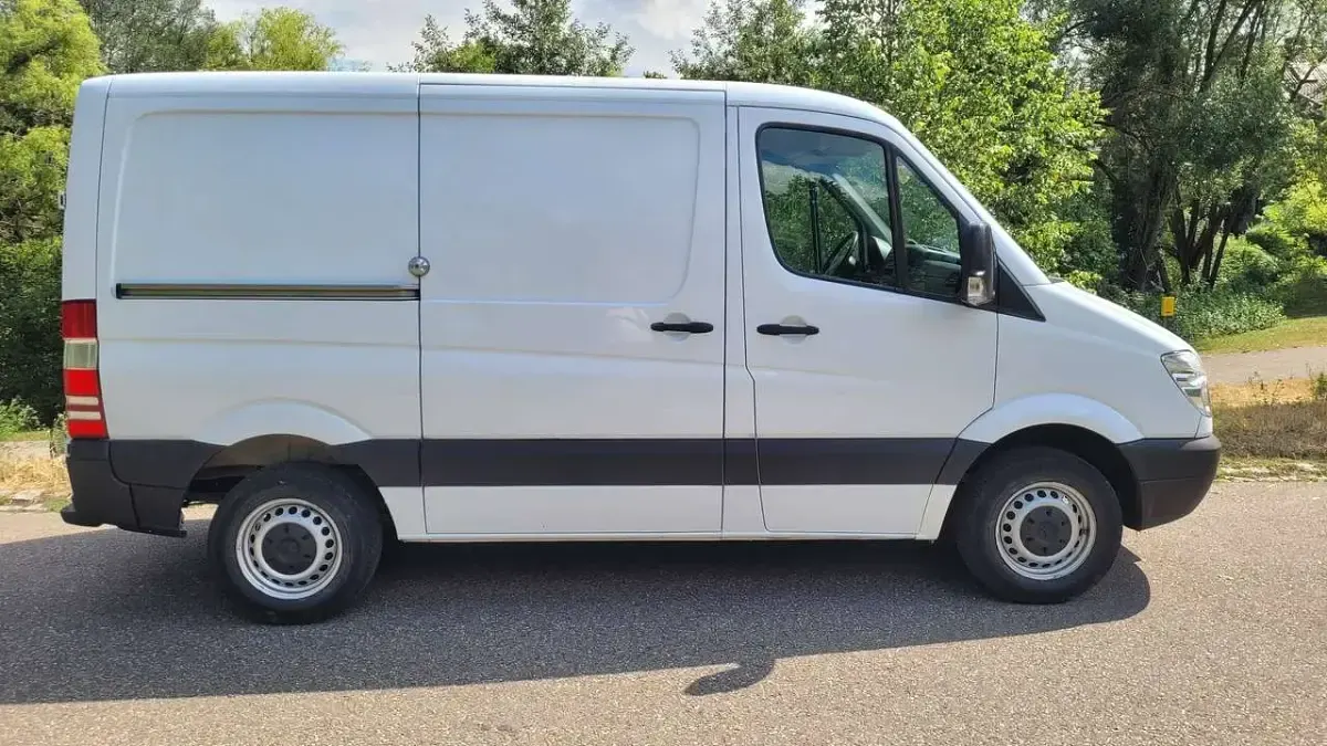 Gebraucht Mercedes Sprinter 129 PS (94 kW) 2012 Weiß Van