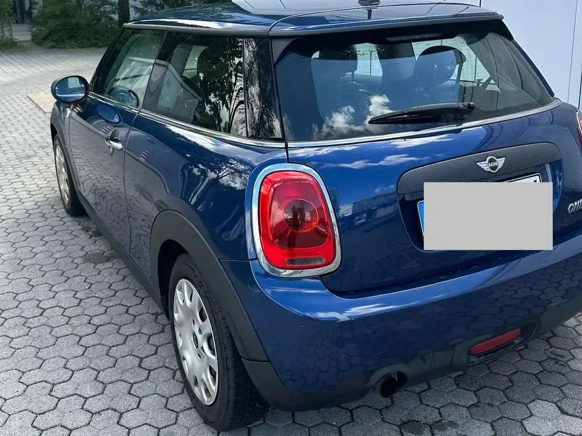 Gebraucht Mini ONE 75 PS (55 kW) 2016 Blau Kleinwagen