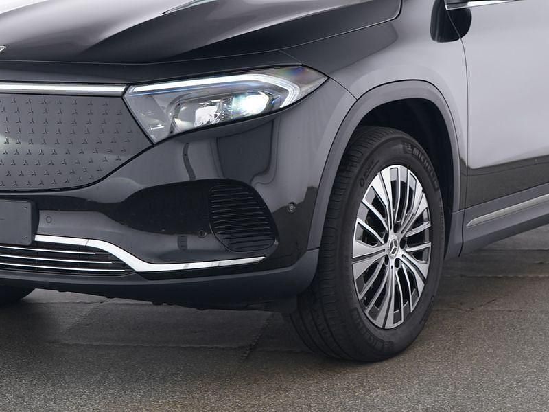 Gebraucht Mercedes EQA300 Advanced 168 kW (229 PS) 2024 Lack kosmosschwarz SUV