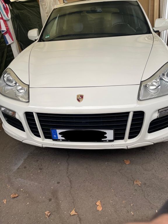 Weiß Gebraucht 2009 Porsche Cayenne GTS Edition SUV | 15.999 € (Fairer Preis) - Bild 1/4