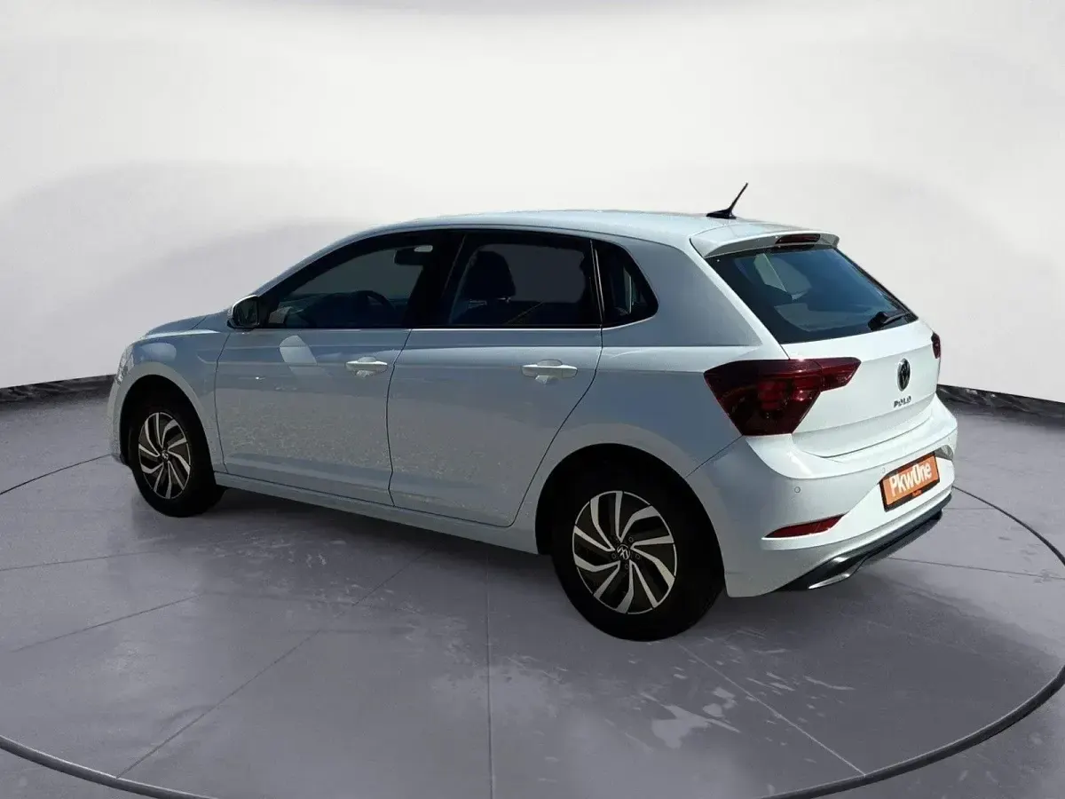 Gebraucht VW Polo Life 80 PS (58 kW) 2022 Weiß Kleinwagen