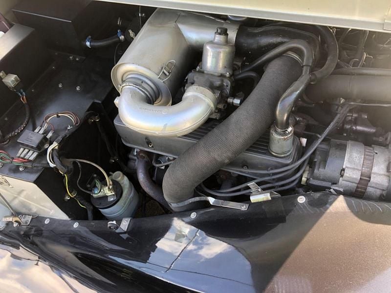 Gebraucht Morgan Plus 8 156 PS (114 kW) 1981 Silber Cabrio