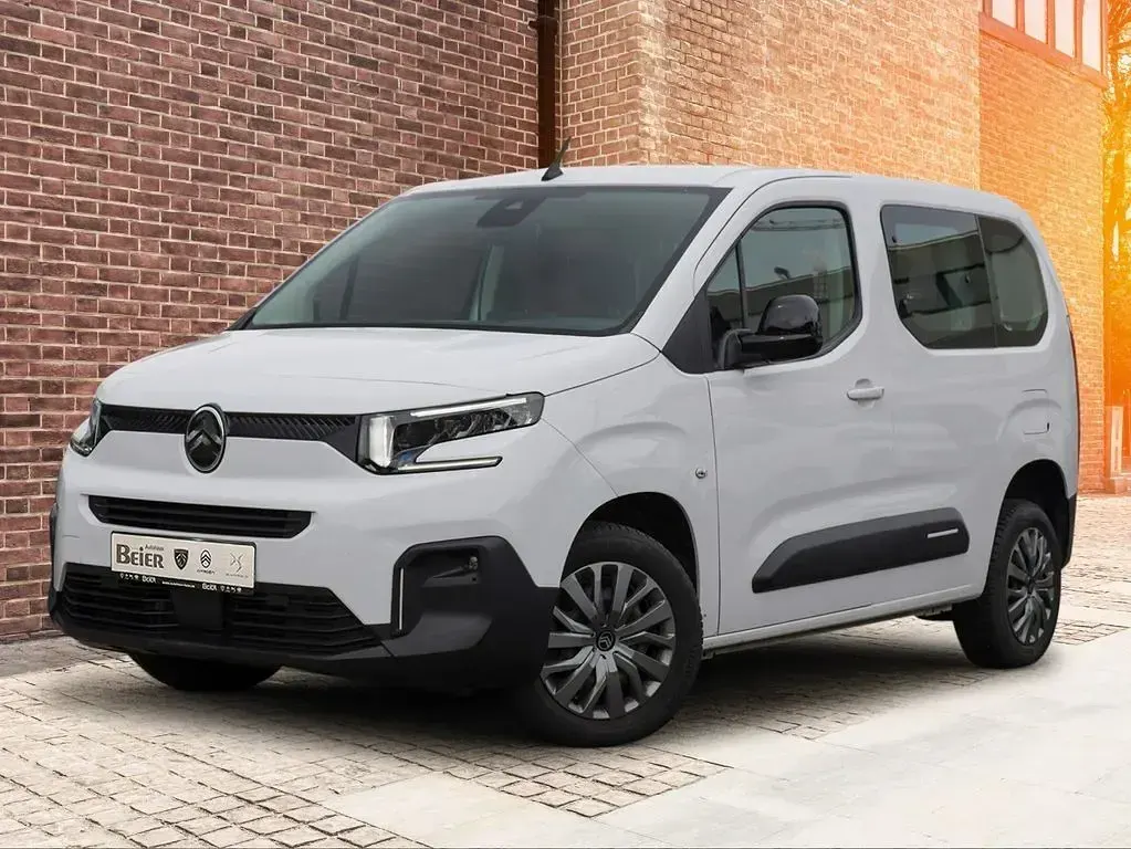 Gebraucht Citroën Berlingo 131 PS (96 kW) 2024 Weiß Van / Kleinbus