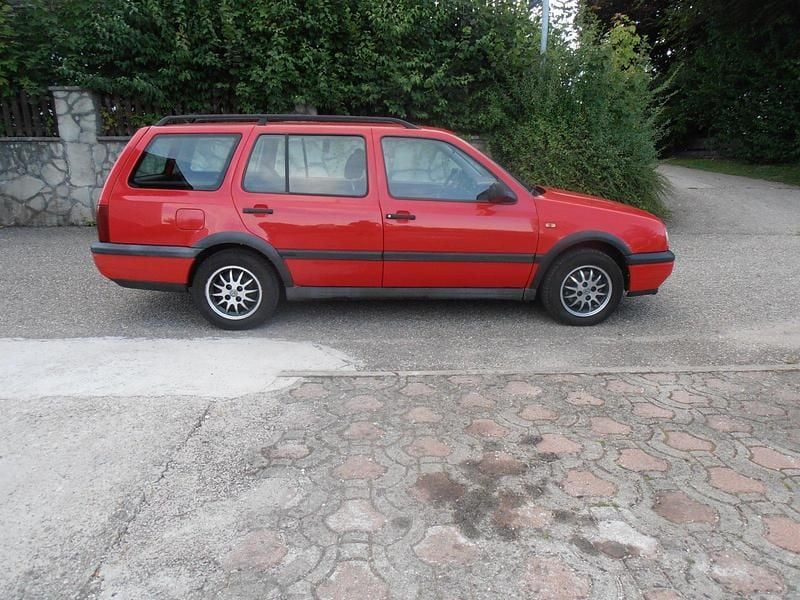 Gebraucht 1998 VW Golf IV GTD Kombi | 3.100 € (Guter Preis) - Bild 1/4