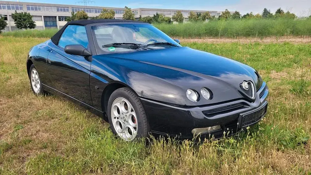 Gebraucht Alfa Romeo Spider 150 PS (110 kW) 2001 Schwarz Cabrio