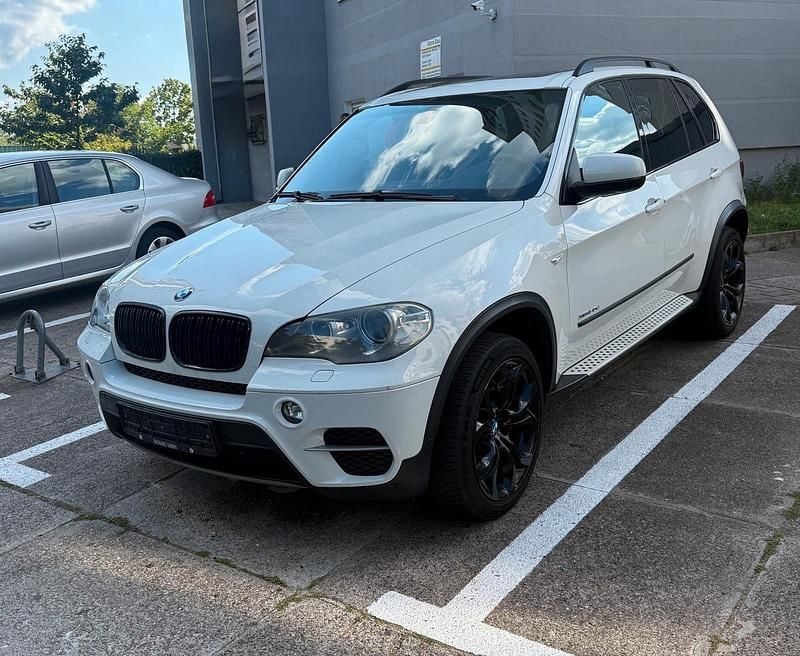 Weiß Gebraucht 2010 BMW X5 SUV | 8.900 € (Superpreis) - Bild 1/4