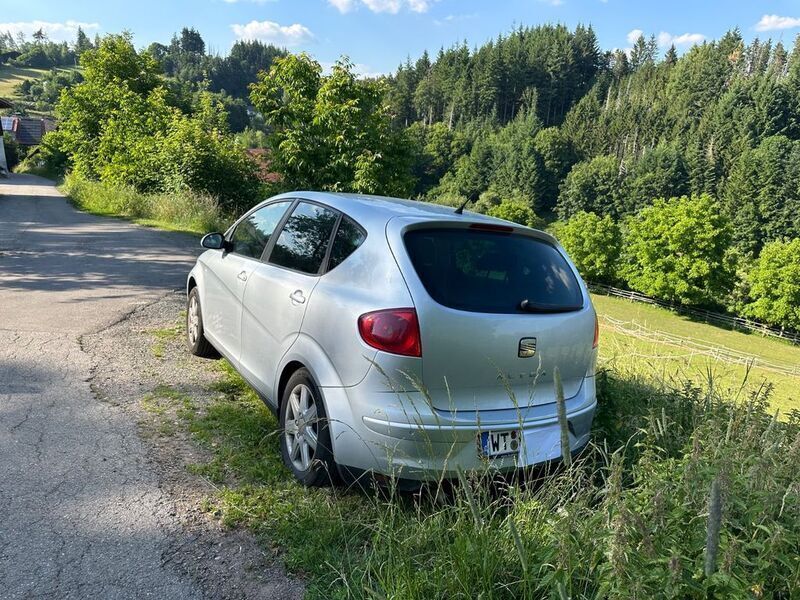 Silber Gebraucht 2007 Seat Altea Comfort Van / Kleinbus | 3.000 € (Superpreis) - Bild 1/4