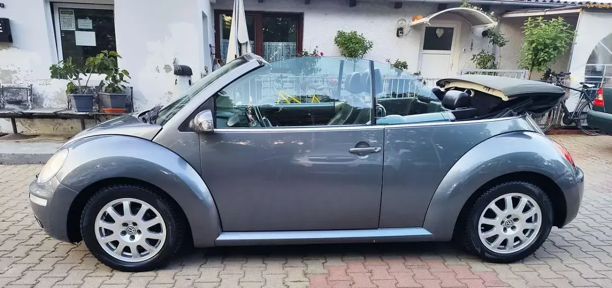 Gebraucht VW New Beetle 116 PS (85 kW) 2006 Platinum grey Kleinwagen