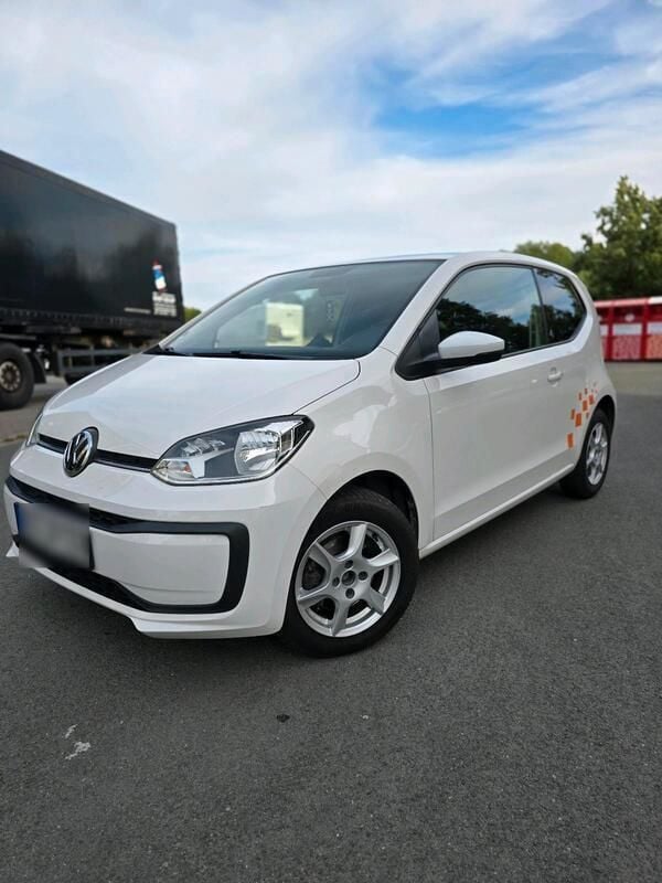 Weiß Gebraucht 2017 VW up! Kleinwagen | 4.999 € (Etwas zu teuer) - Bild 1/4