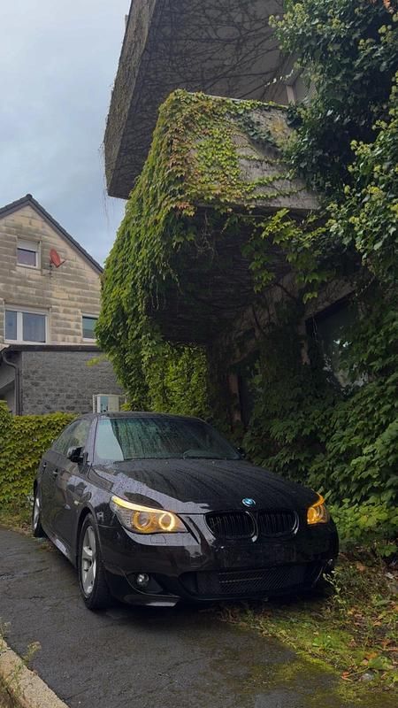 Schwarz Gebraucht 2007 BMW 525 M Sport Limousine | 8.000 € (Etwas zu teuer) - Bild 1/4