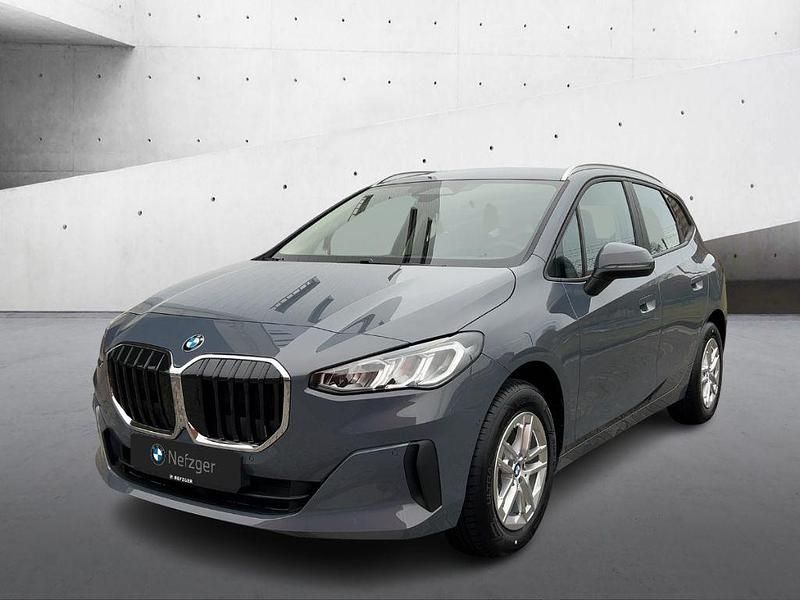 Grau Neu 2025 BMW 216 Active Tourer Van / Kleinbus | 39.640 € - Bild 1/4