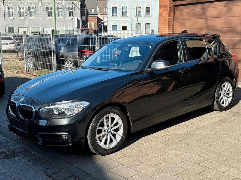 Gebraucht BMW 116 109 PS (80 kW) 2018 Schwarz Kleinwagen