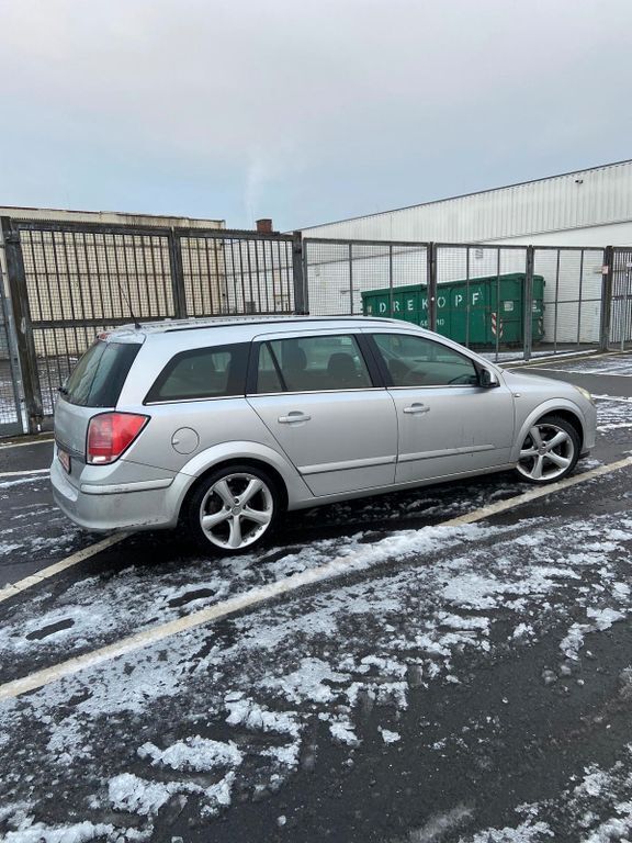 Gebraucht Opel Astra Cosmo 125 PS (91 kW) 2005 Silber Kombi