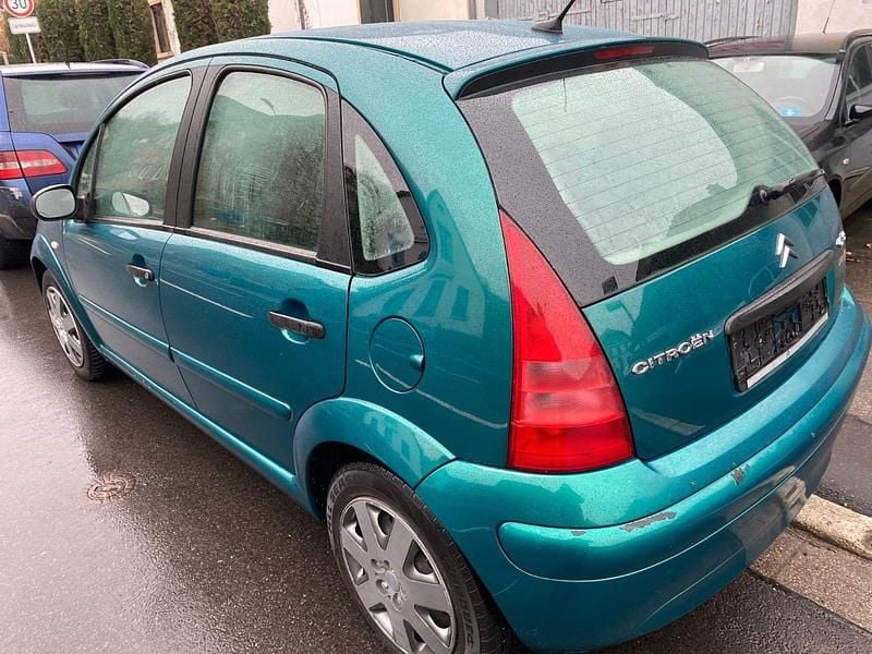 Gebraucht Citroën C3 73 PS (53 kW) 2004 Grün Kleinwagen