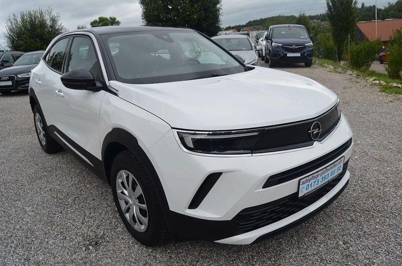 Weiß Gebraucht 2022 Opel Mokka Edition SUV | 13.900 € (Fairer Preis) - Bild 1/4