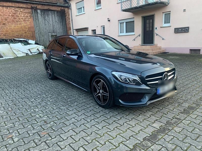 Gebraucht 2016 Mercedes C220 AMG line Kombi | 12.990 € (Fairer Preis) - Bild 1/4