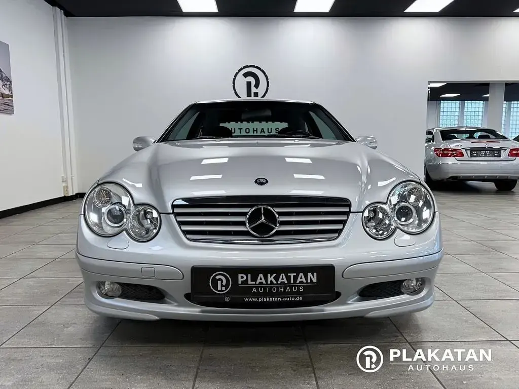 Gebraucht Mercedes C230 192 PS (141 kW) 2004 Silber Coupé