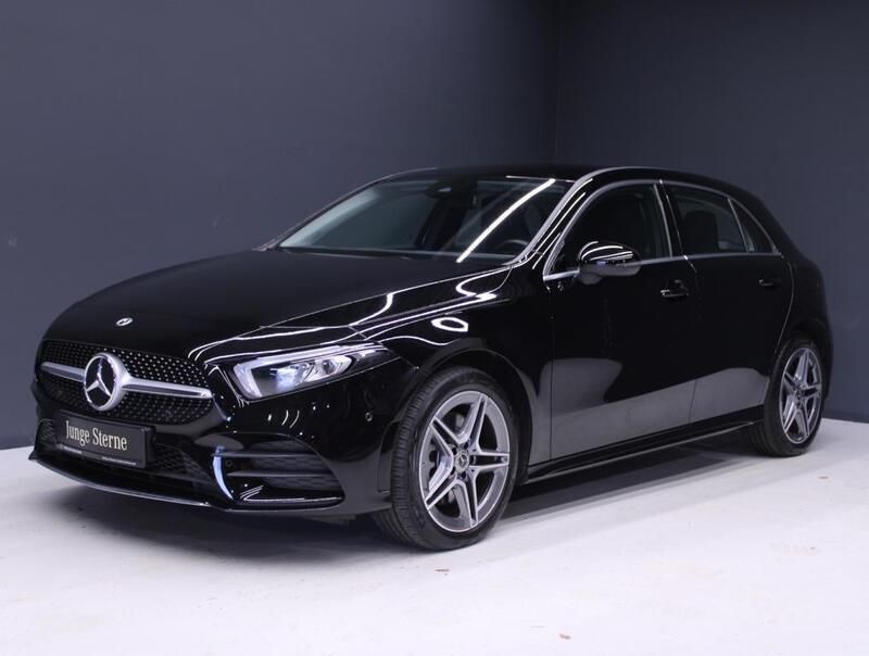 Unilack nachtschwarz Gebraucht 2021 Mercedes A250 AMG Limousine | 26.870 € (Guter Preis) - Bild 1/4