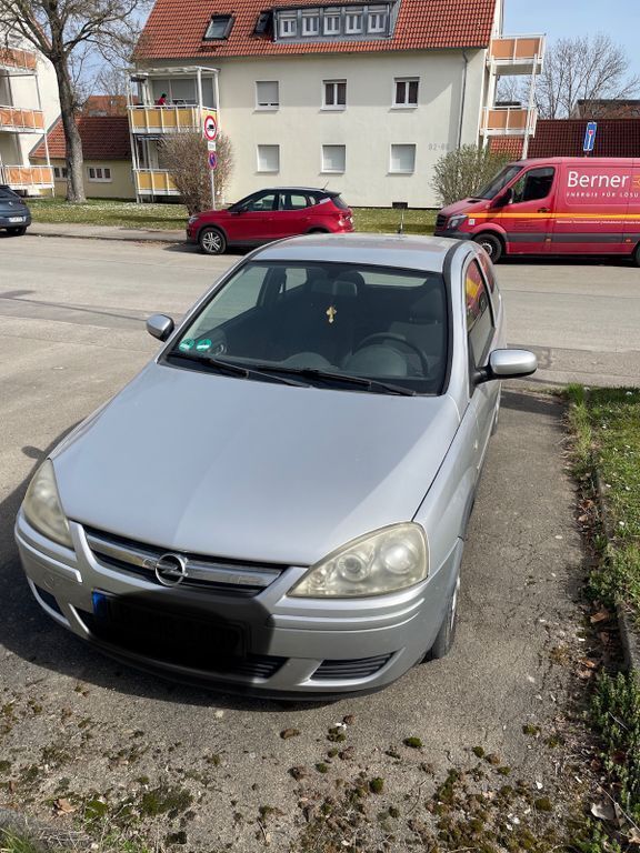Gebraucht 2005 Opel Corsa Edition Kleinwagen | 730 € (Superpreis) - Bild 1/4