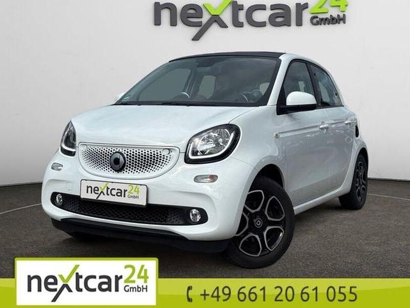 Weiß Gebraucht 2015 Smart ForFour Passion Kleinwagen | 7.490 € (Fairer Preis) - Bild 1/4