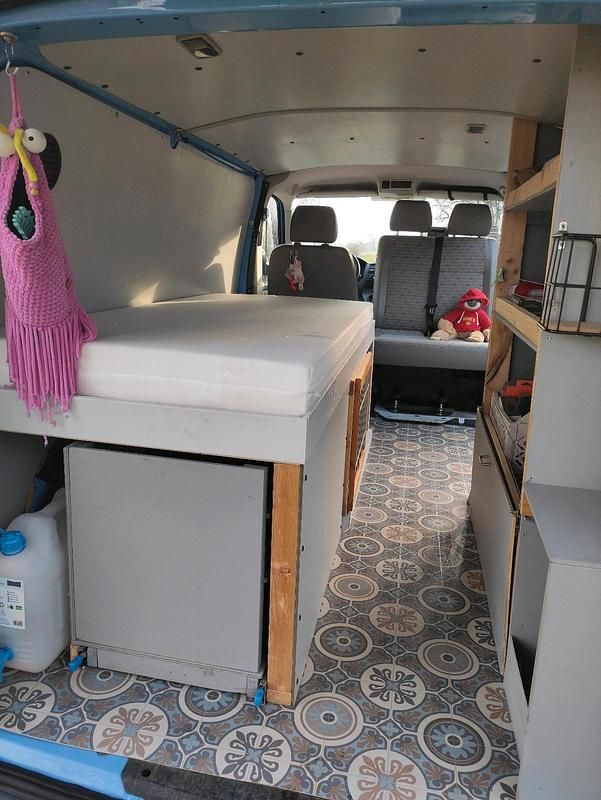 Gebraucht VW Transporter 140 PS (102 kW) 2012 Blau Van