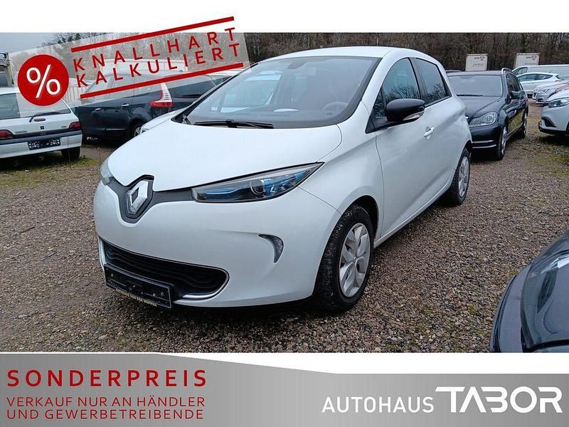 Weiss Gebraucht 2016 Renault Zoe Life Kleinwagen | 5.585 € (Guter Preis) - Bild 1/4
