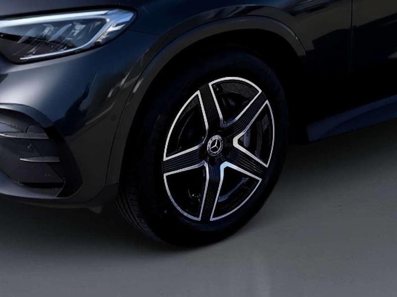 Gebraucht Mercedes GLC450 AMG 367 PS (269 kW) 2024 Grau SUV