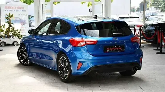 Gebraucht Ford Focus ST-Line 125 PS (91 kW) 2018 Blau Limousine