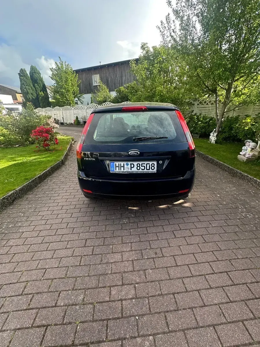 Gebraucht Ford Fiesta 60 PS (44 kW) 2004 Kleinwagen