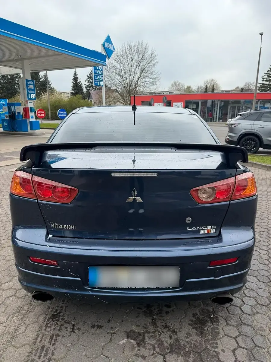 Usata Mitsubishi Lancer 143 CV (105 kW) 2007 Blu Berlina