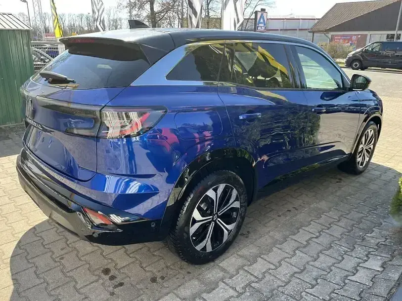 Gebraucht Renault Austral Techno 158 PS (116 kW) 2025 Blau SUV