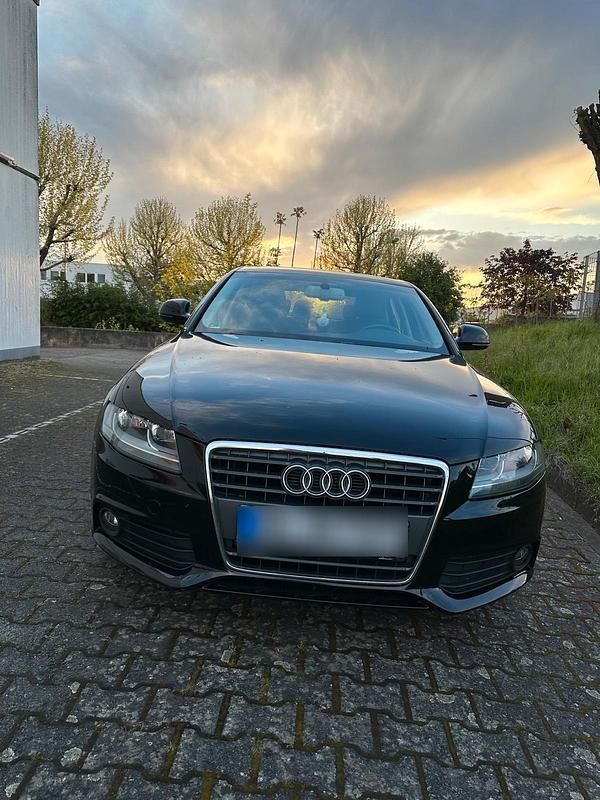Gebraucht Audi A4 140 PS (102 kW) 2008 Schwarz Limousine