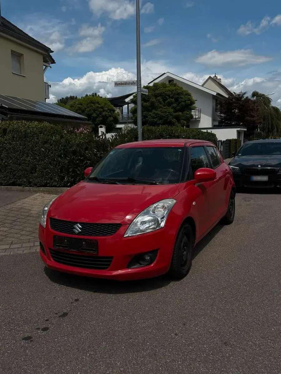 Gebraucht Suzuki Swift 92 PS (67 kW) 2007 Rot Kleinwagen