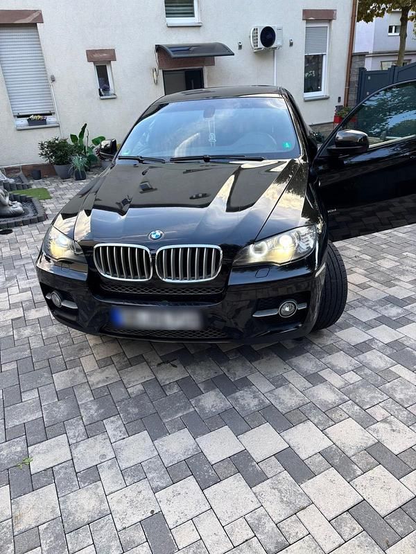 Schwarz Gebraucht 2011 BMW X6 SUV | 17.000 € - Bild 1/4