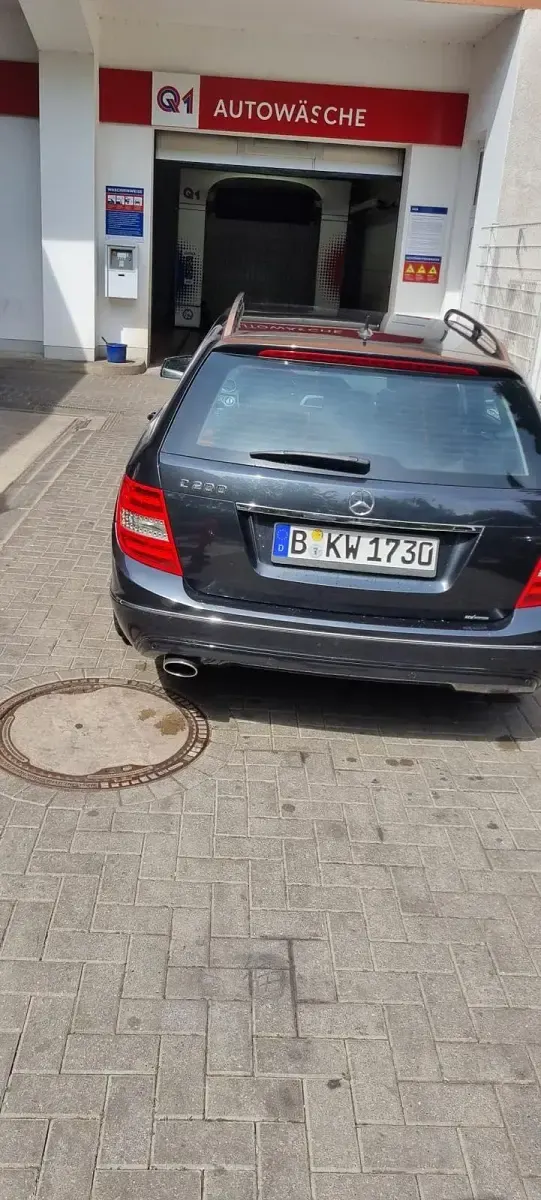 Gebraucht Mercedes C200 184 PS (135 kW) 2011 Schwarz Kombi