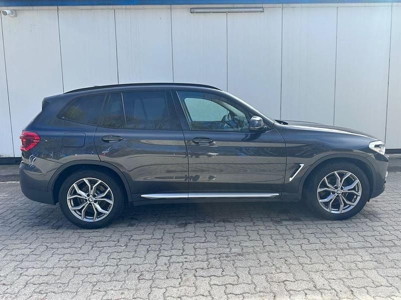 Gebraucht BMW X3 xLine 184 PS (135 kW) 2018 Grau SUV