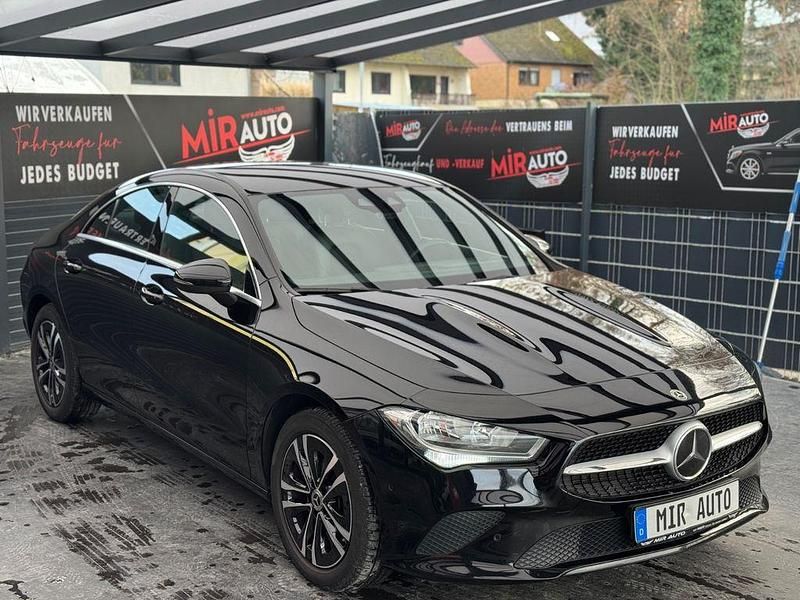 Gebraucht Mercedes CLA250 224 PS (164 kW) 2023 Schwarz Limousine