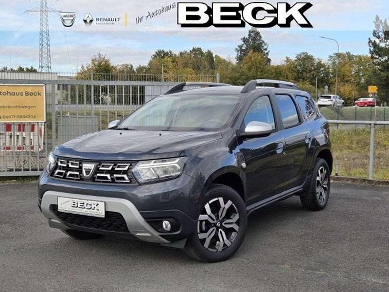 Kometengrau metallic Gebraucht 2022 Dacia Duster Prestige SUV | 20.980 € (Fairer Preis) - Bild 1/4