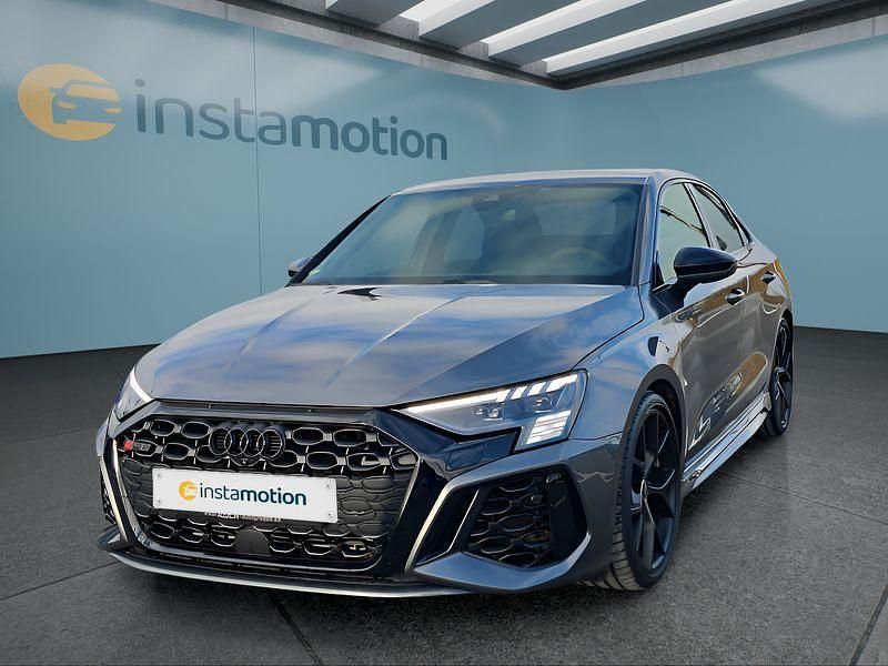 Grau Gebraucht 2024 Audi RS3 Limousine | 59.899 € (Fairer Preis) - Bild 1/4