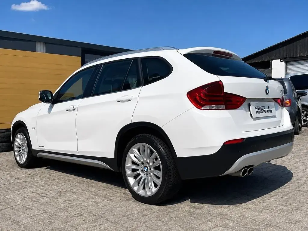 Gebraucht BMW X1 xLine 218 PS (160 kW) 2011 Weiß SUV